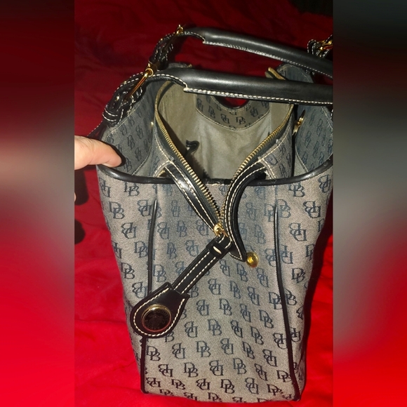 Vintage Dooney & Bourke Vintage 3 Piece Handbag Set. - Picture 6 of 16